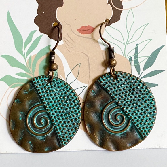 Vintage Copper Green Patina Bohemian Style Earrings - Picture 1 of 3